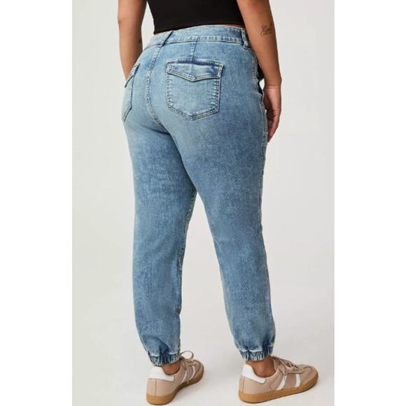 Torrid Mid Rise Jogger Jeans Womens 24R Blue Denim Stretch Casual Plus Size 2024 - Picture 3 of 13